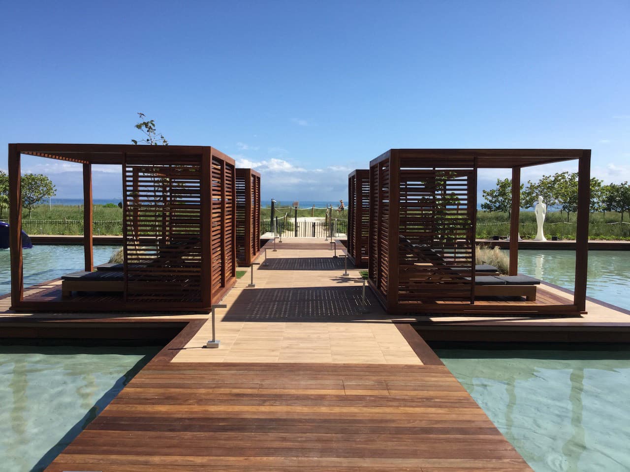 South Florida Cabanas - Photo 6