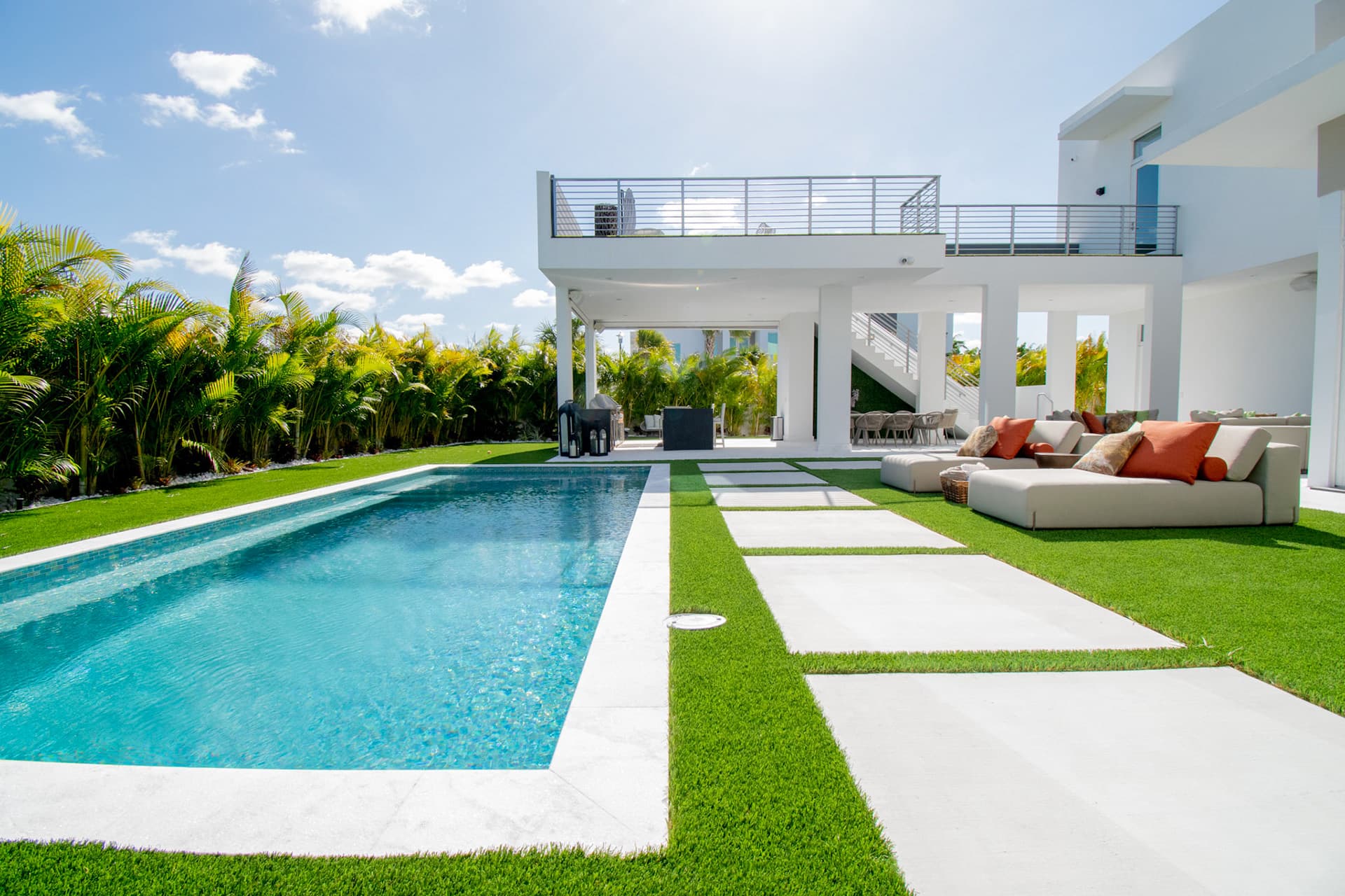 Doral Residence - Photo 2