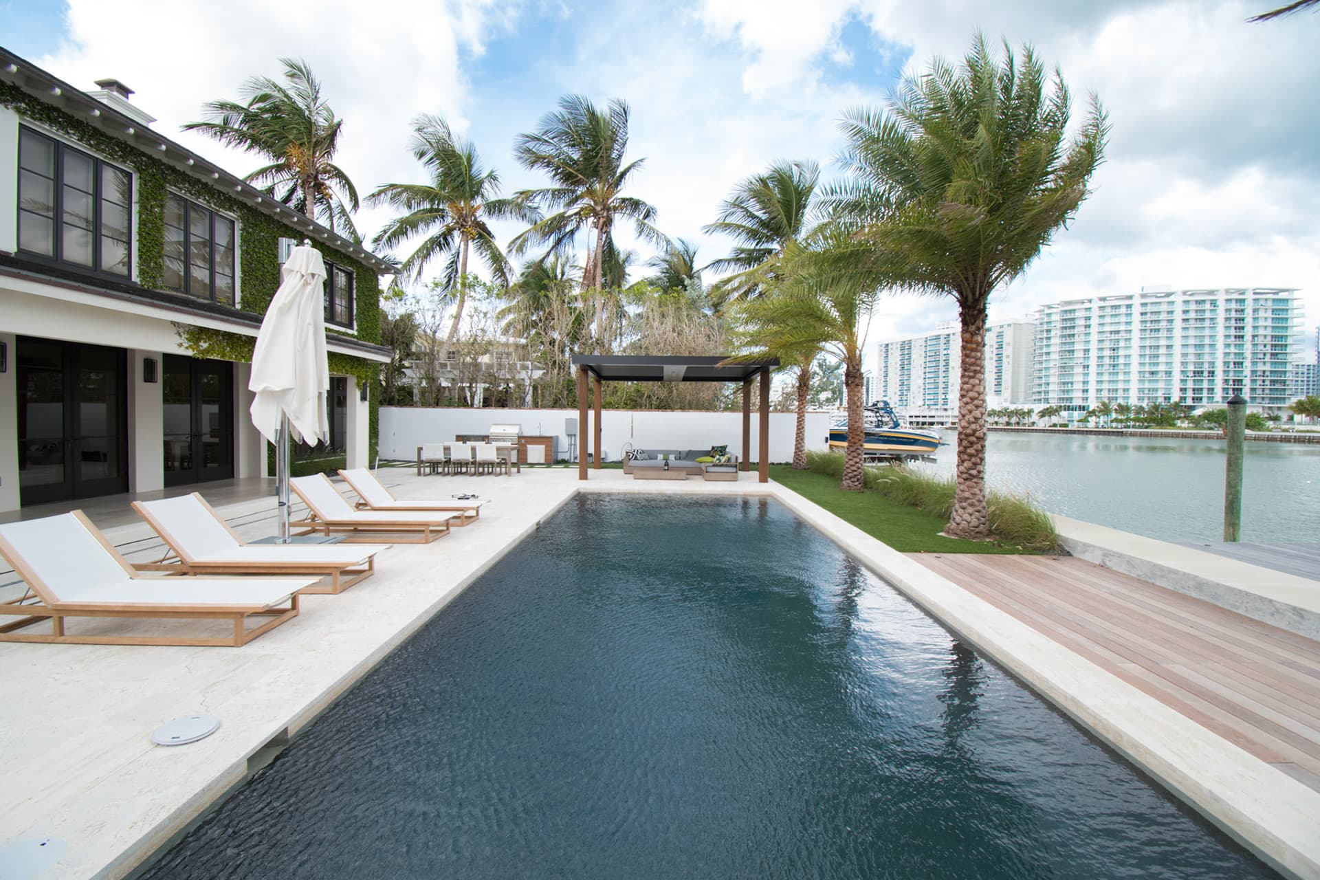 Miami Beach Villa - Photo 3