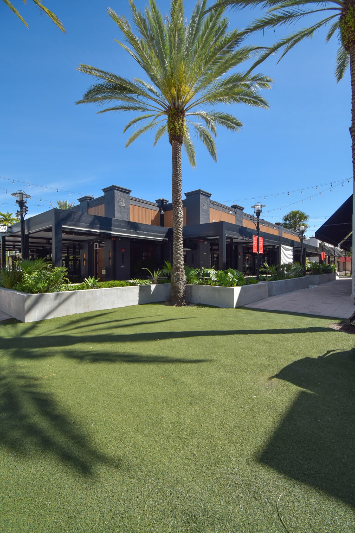 Aventura Commercial - Photo 1