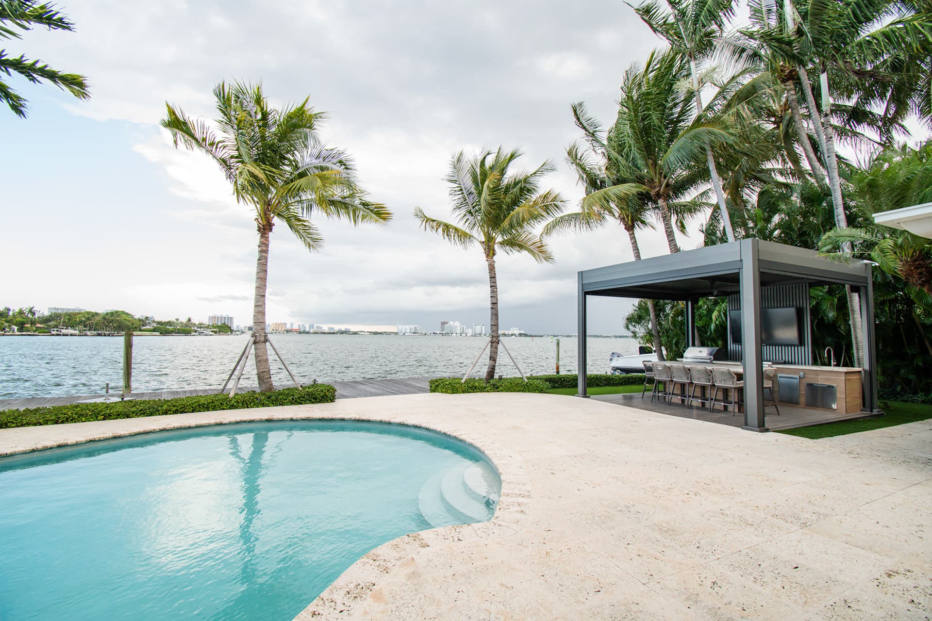 Miami Beach Waterfront - Photo 7