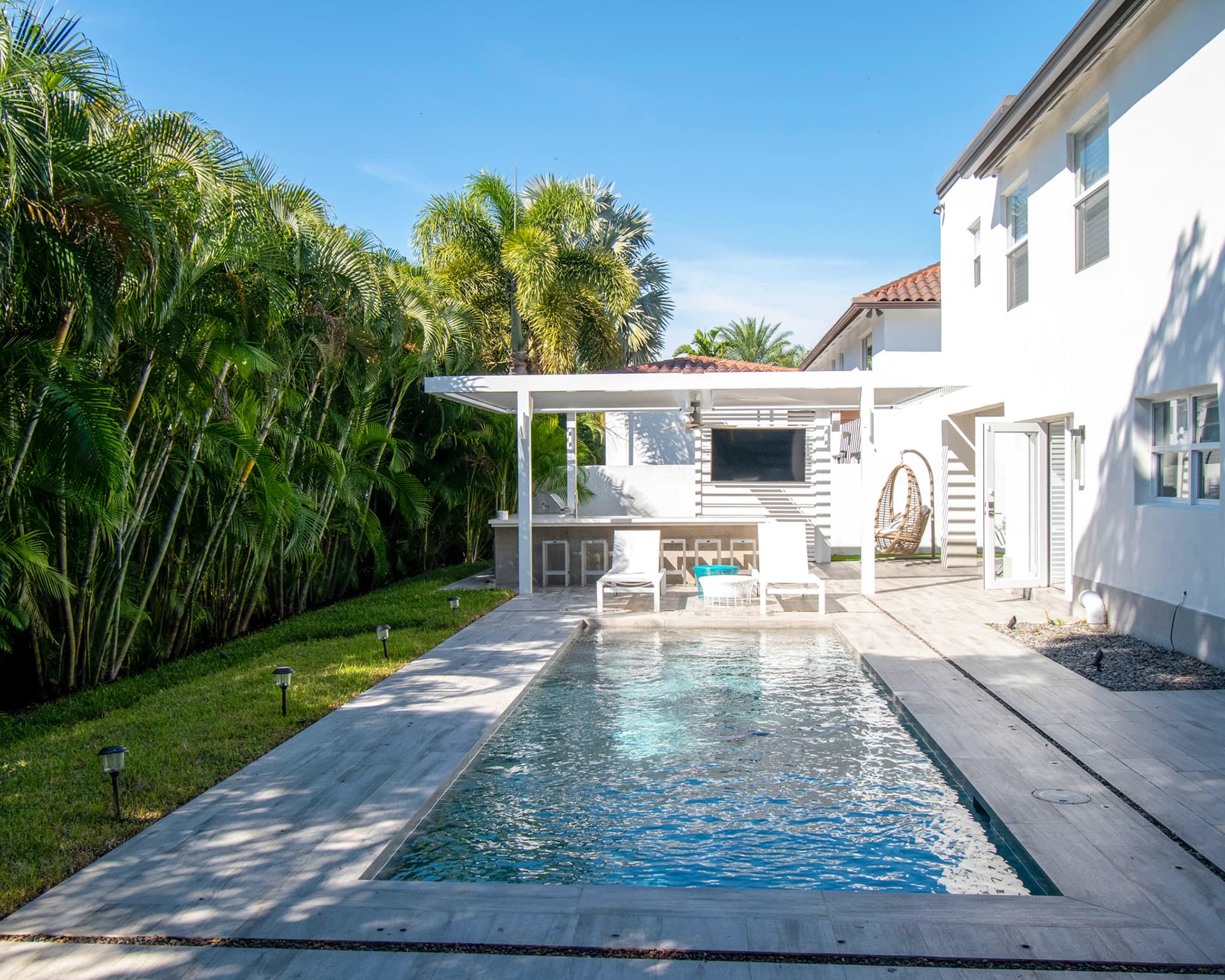 Doral Home - Photo 2