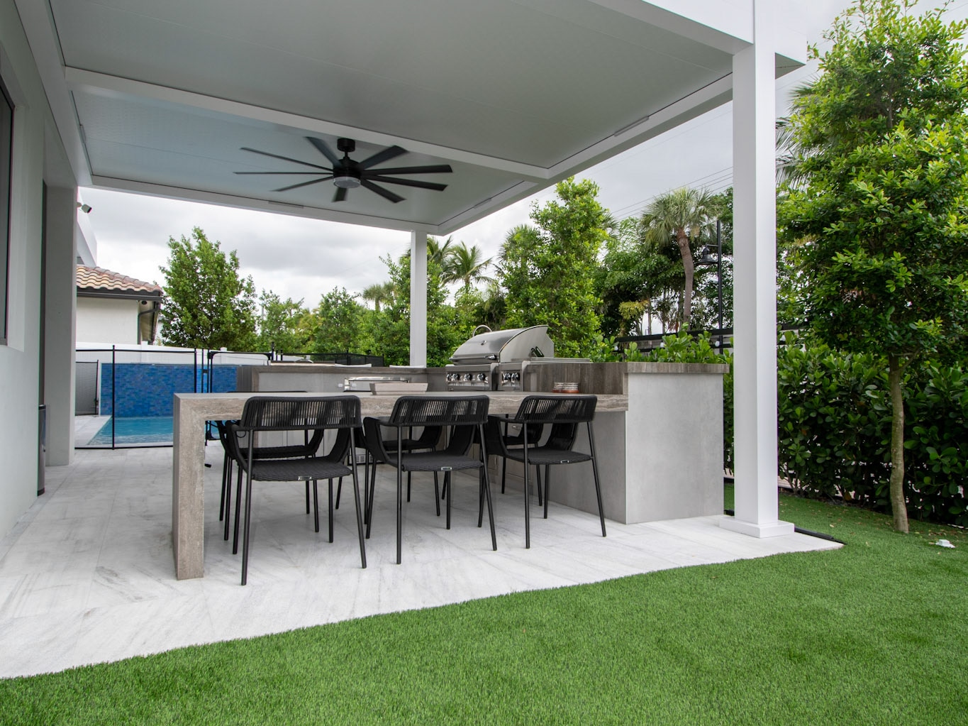 Doral Modern
