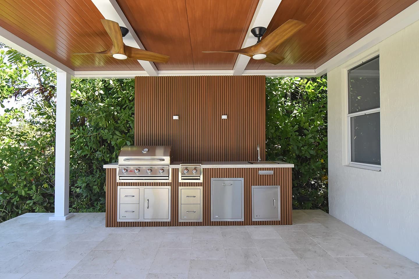 Outdoor kitchen in Weston