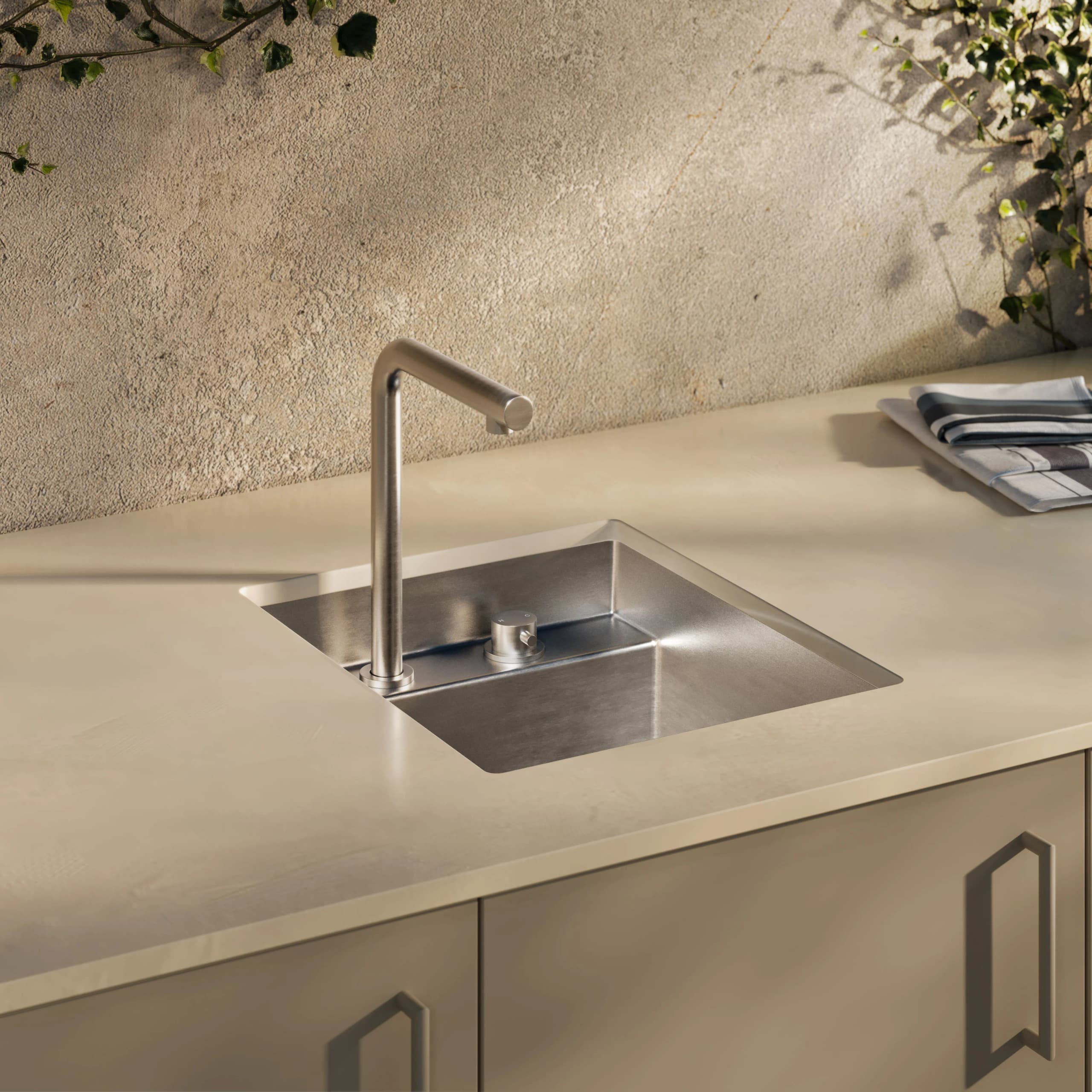 Stepped Sink & Faucet