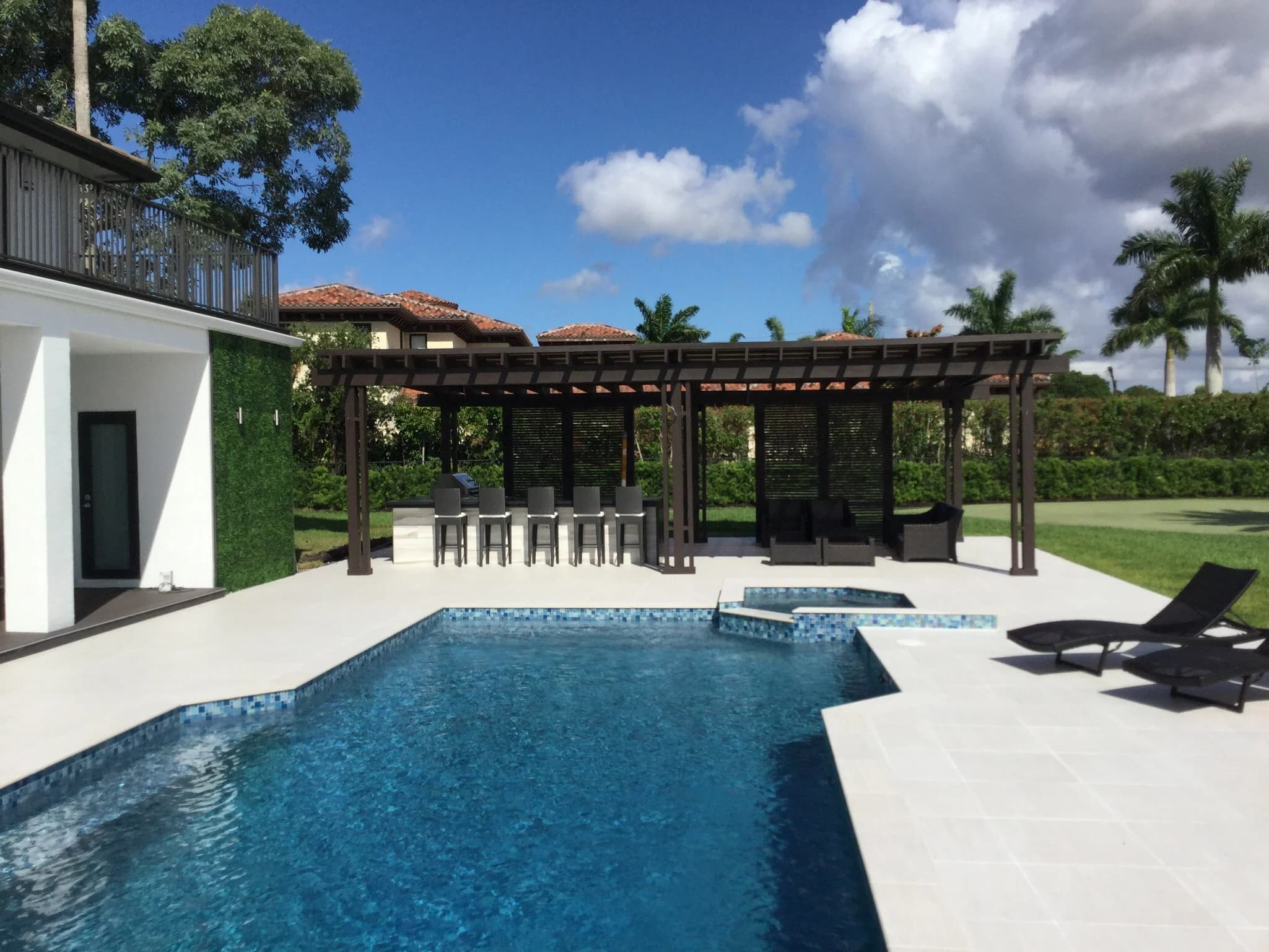 Pool with pergola — Project 3, Doral