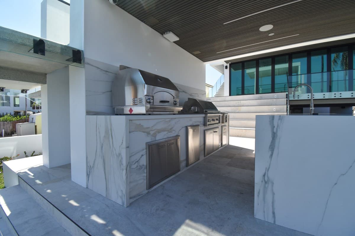 Flooring & Pavers