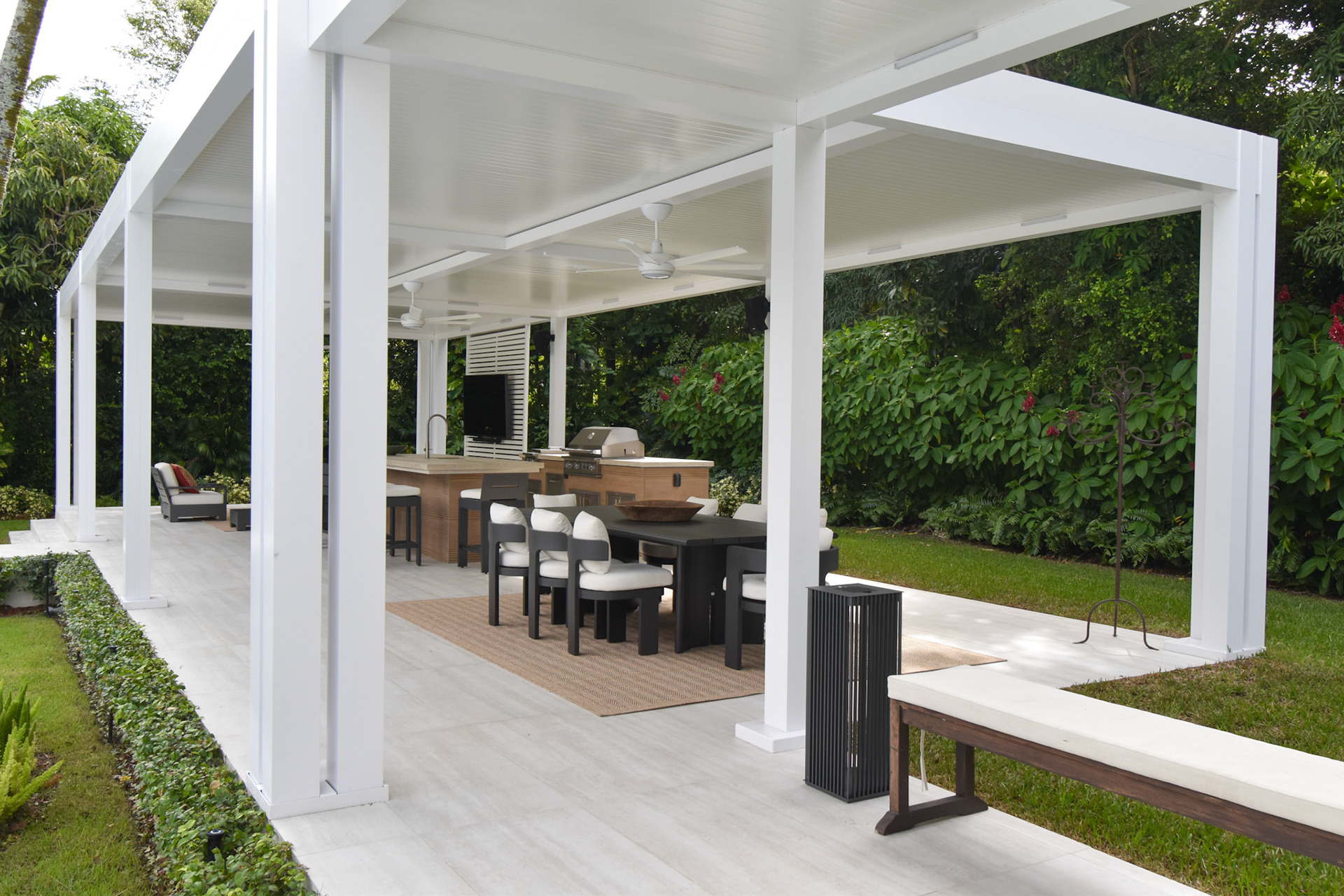 Pinecrest Villa - Photo 12