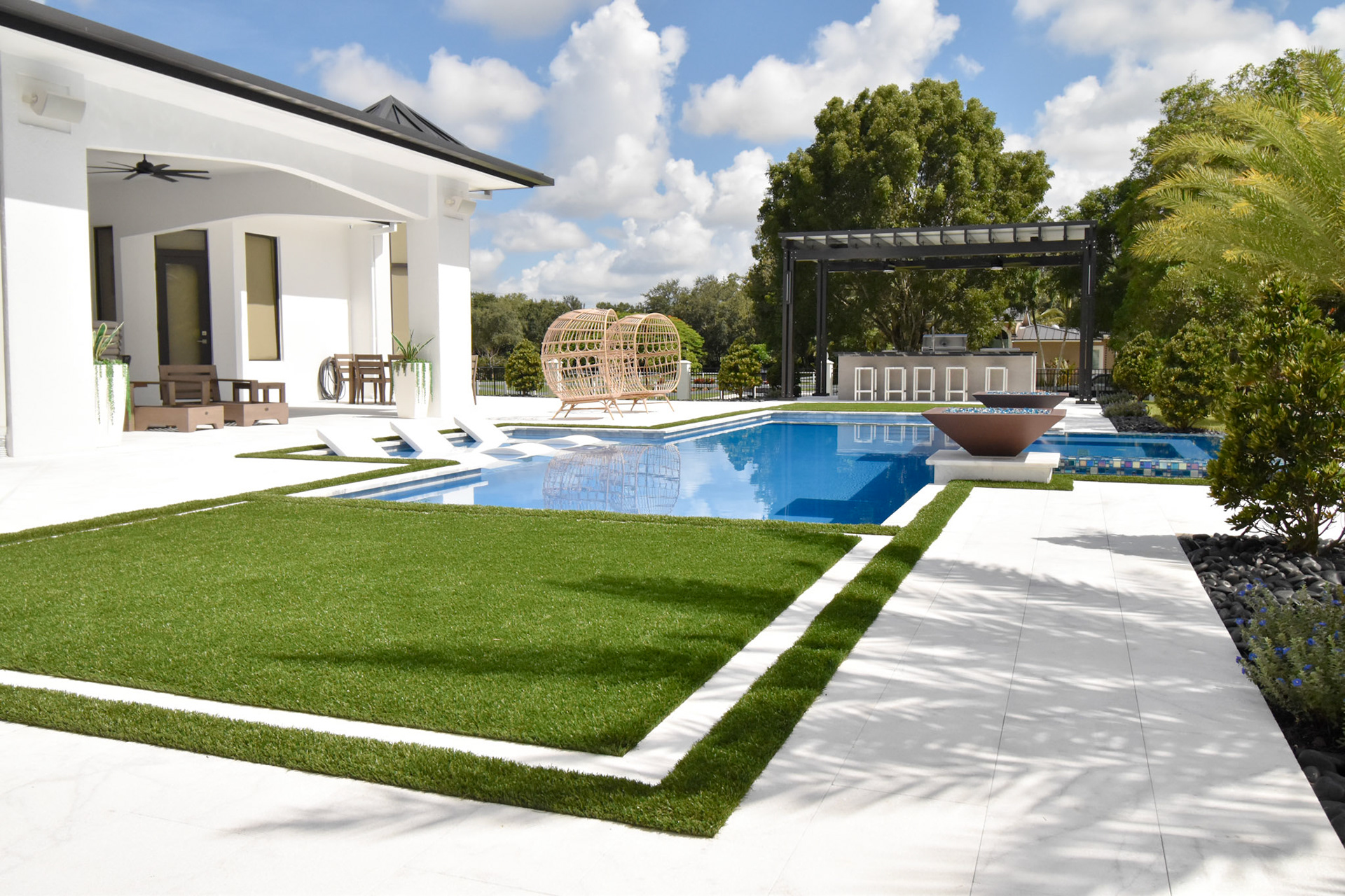 Davie Commercial - Photo 10