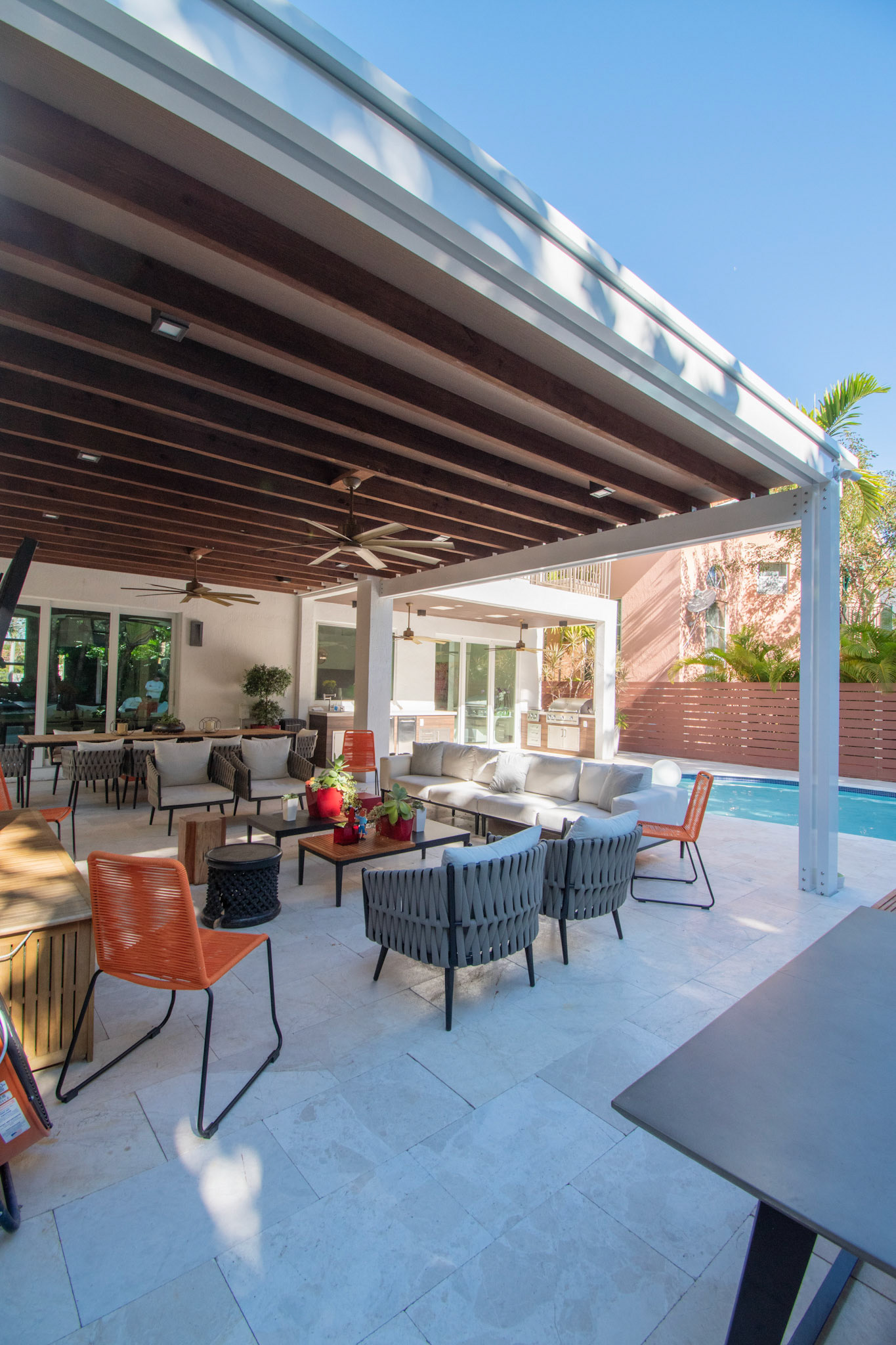 Miami Home - Photo 11