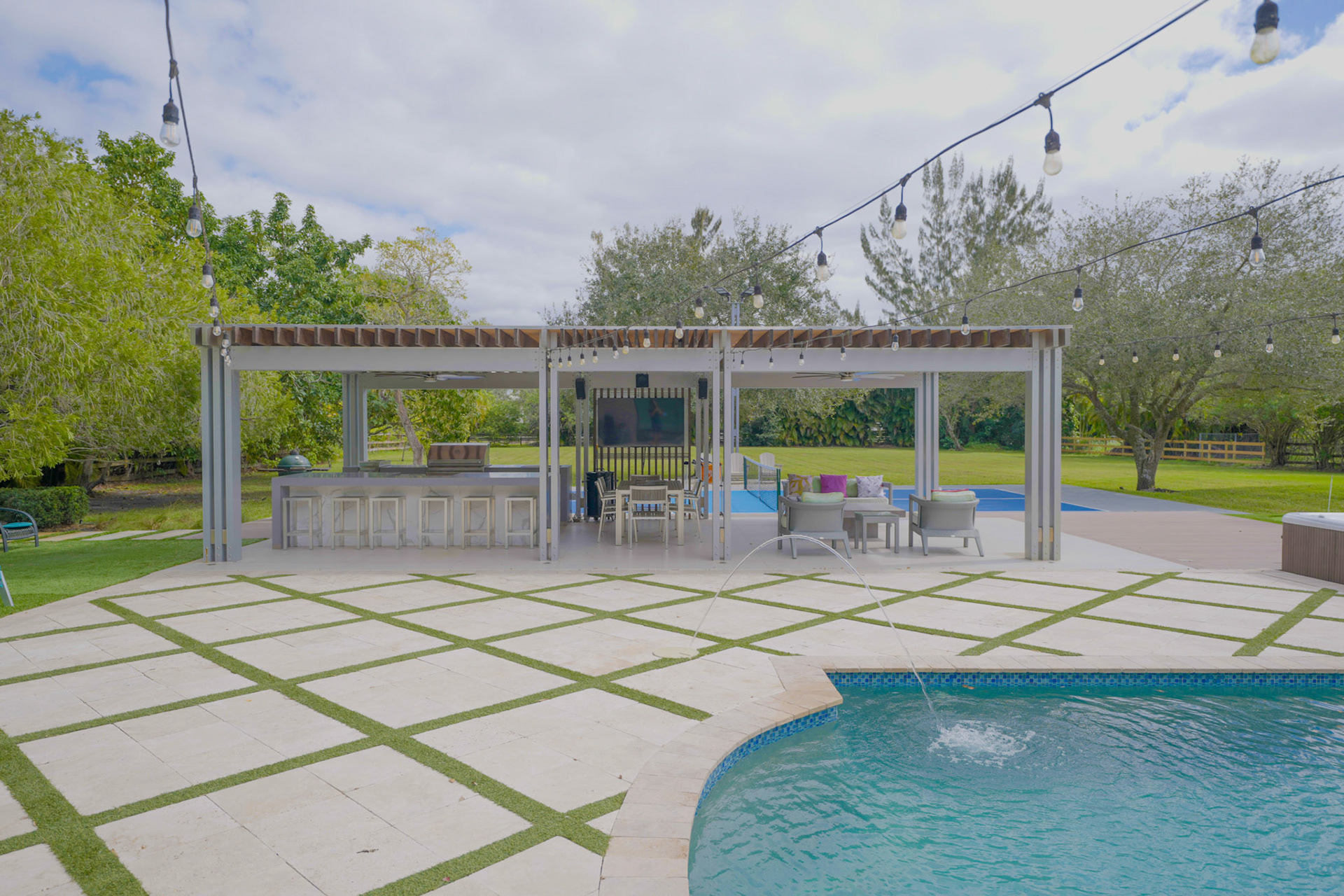 South Florida Estate - Photo 8