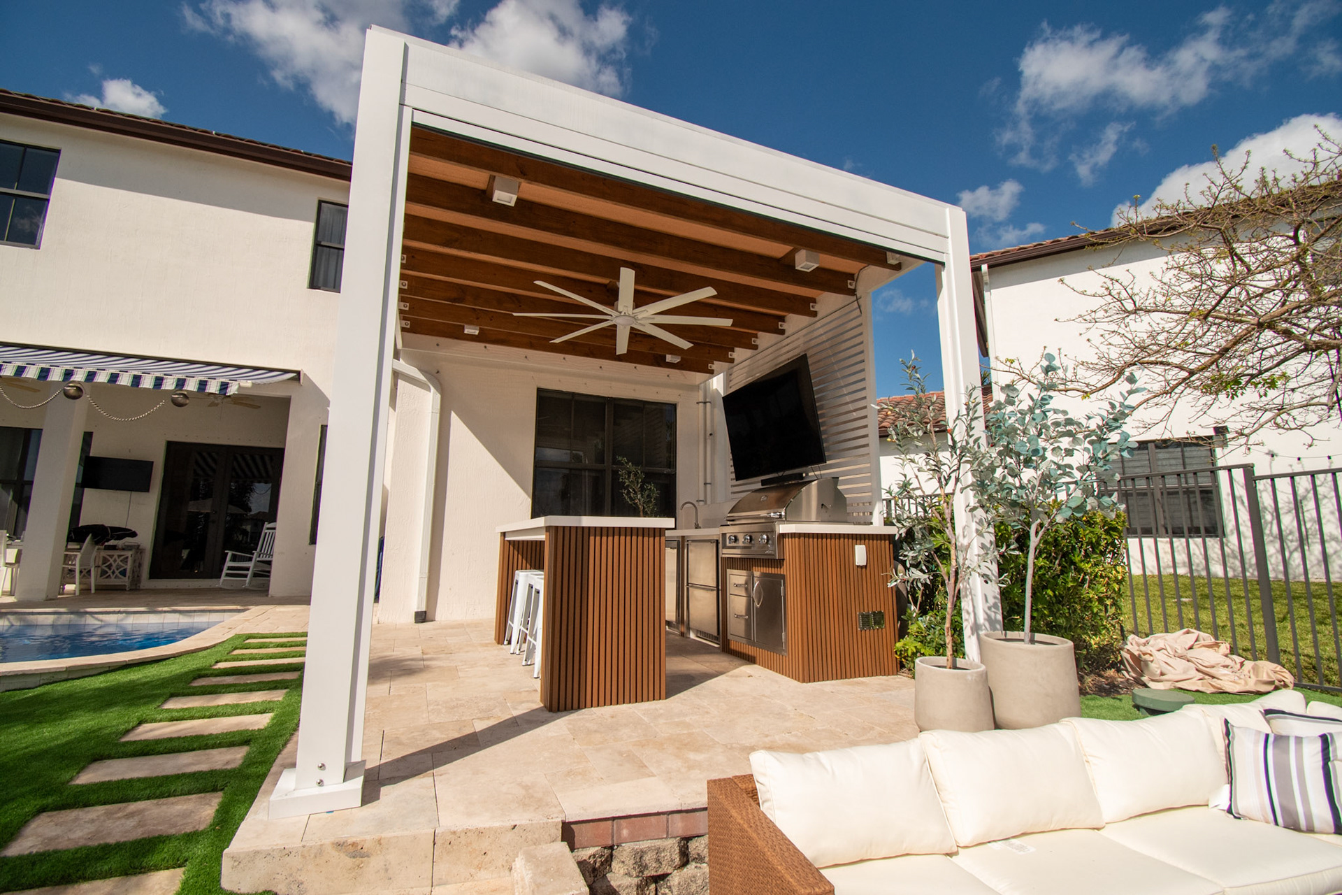 Miami Transformation - Photo 5