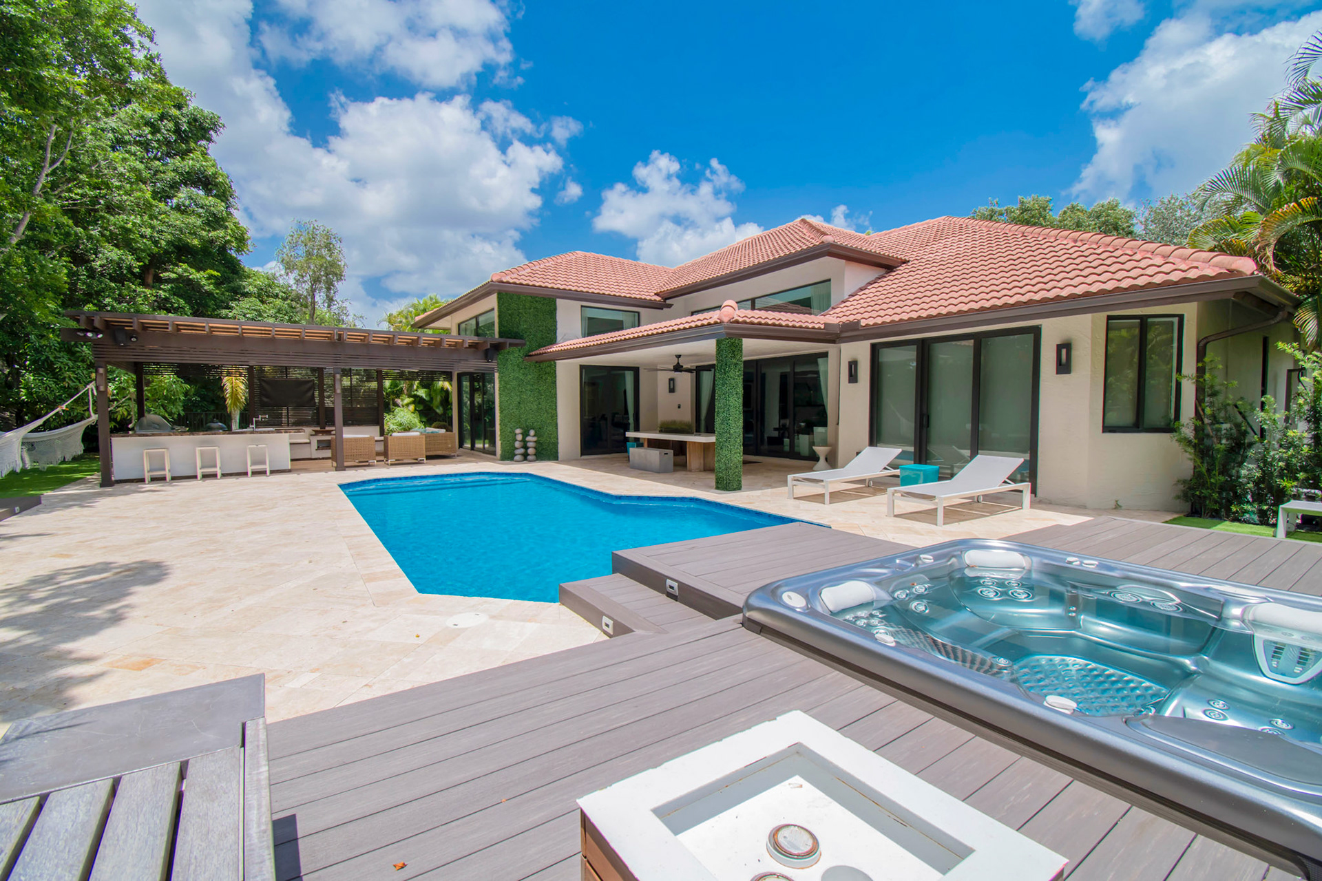 Weston Project - Photo 6