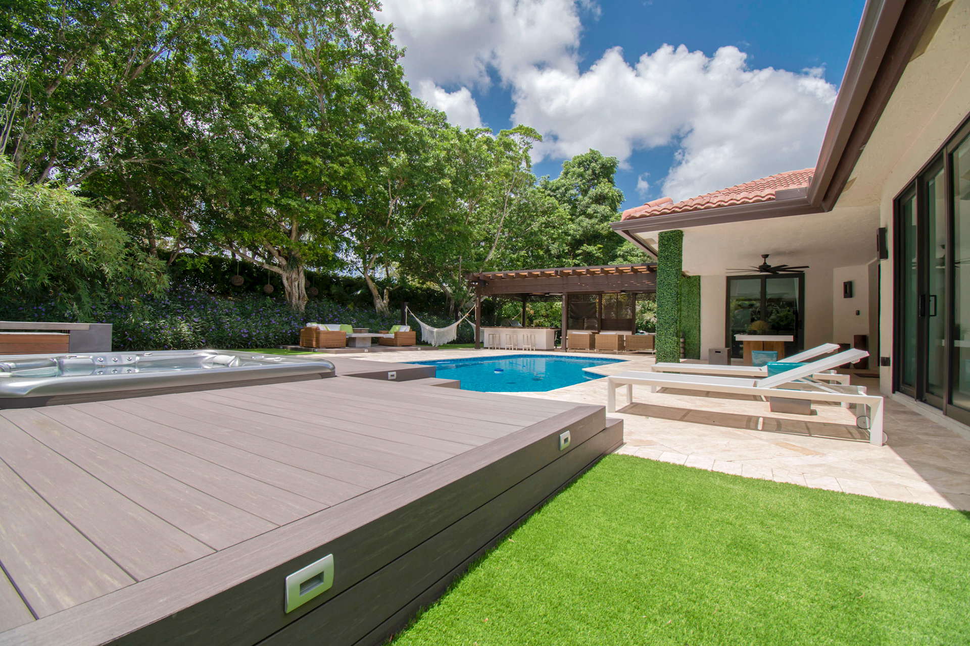 Weston Project - Photo 9