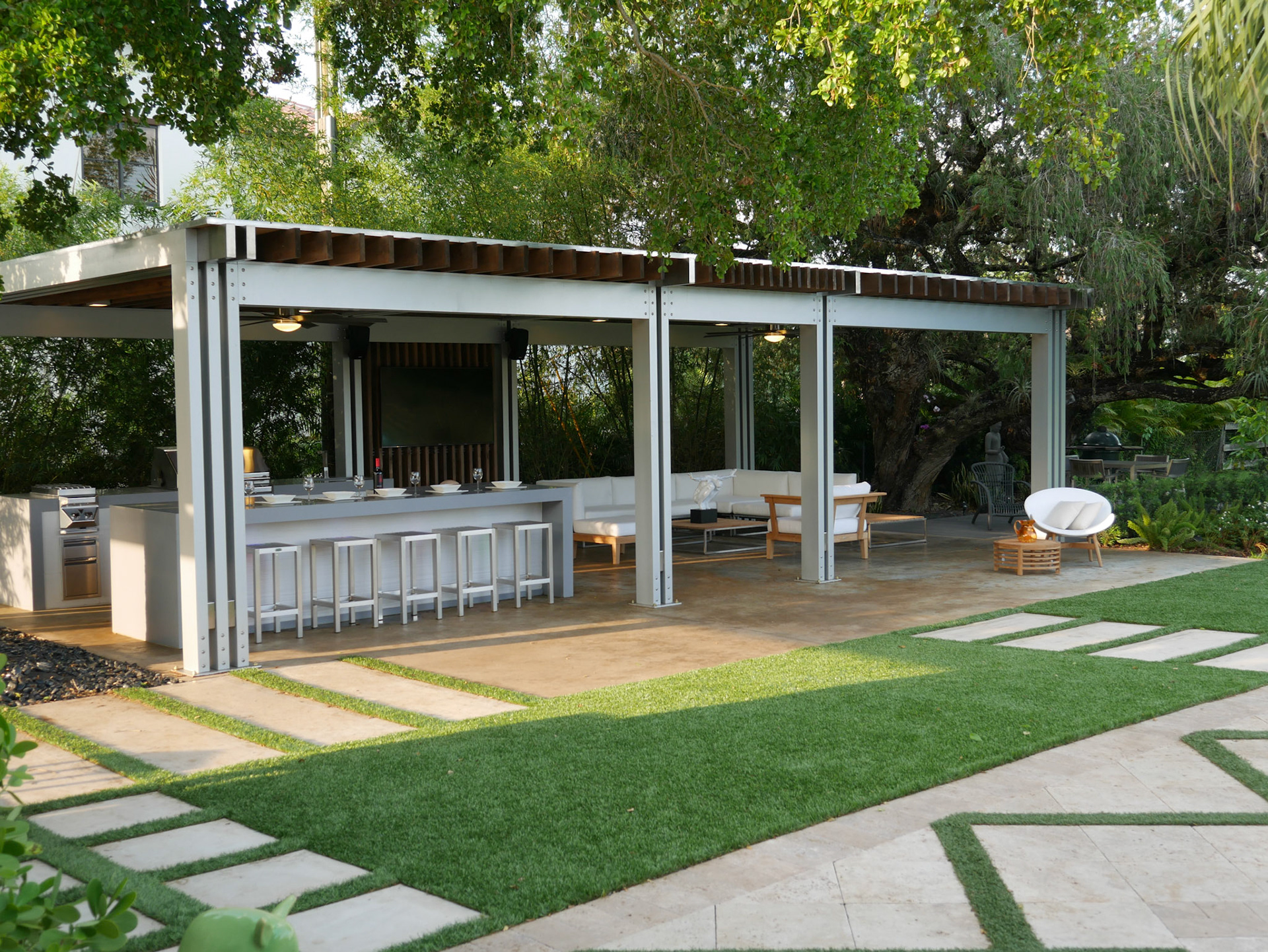 Weston Classic Home - Photo 11