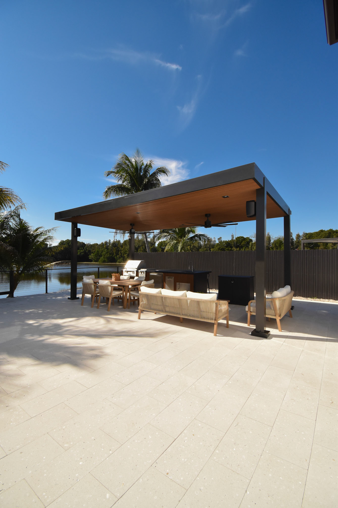 Kendall West Home - Photo 7